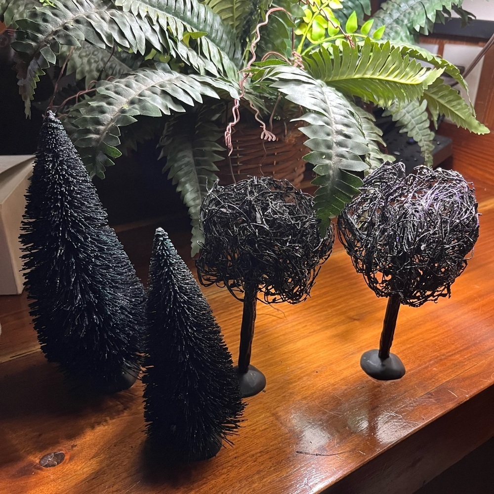 Department 56 Black Holiday Trees Set